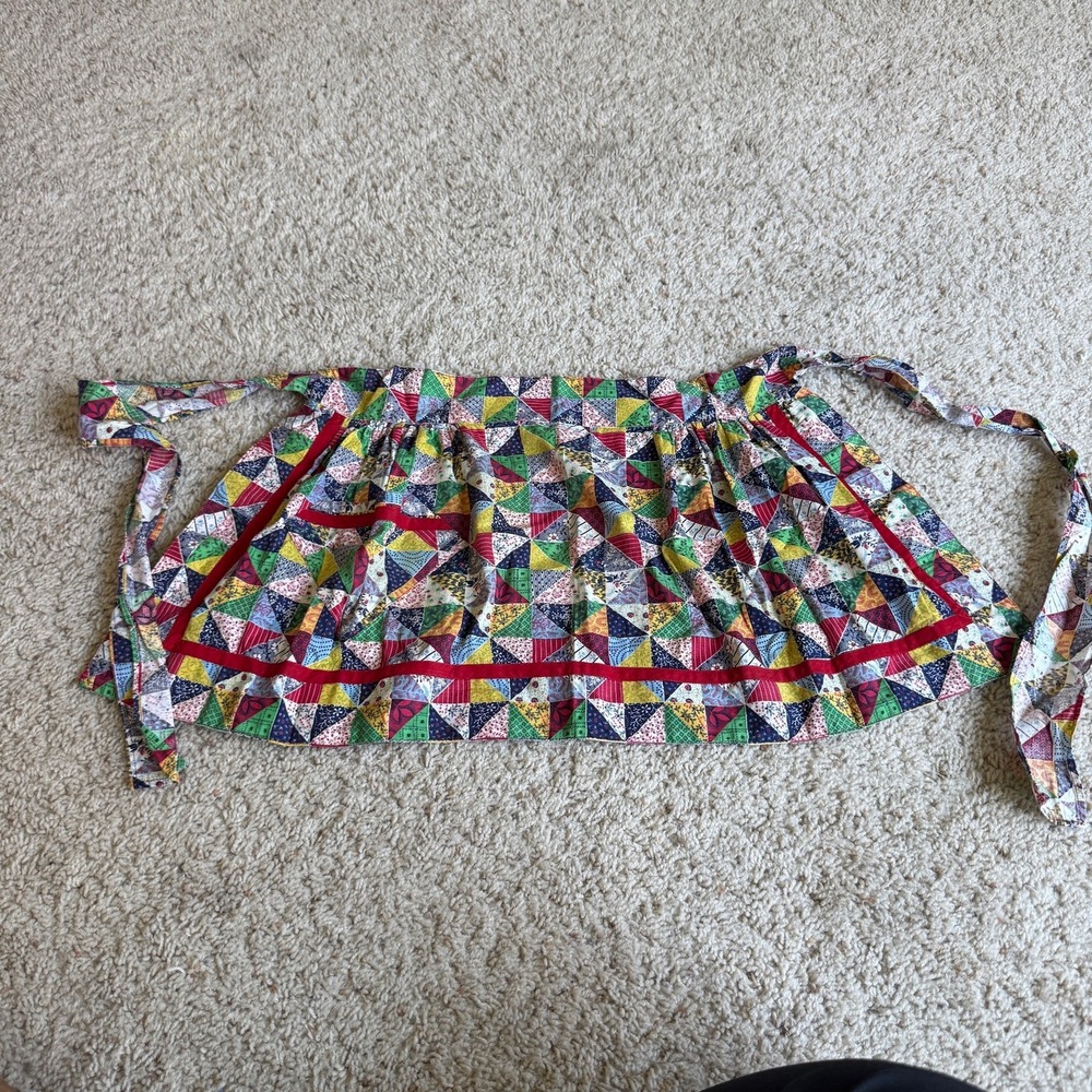 Vintage Patchwork Print Half Apron Multi Color Geometric Triangle Waist Pocket